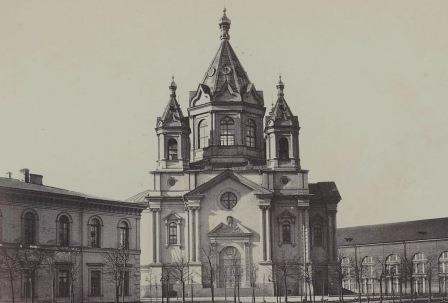 The Timeless City. Lost Locations in St Petersburg.