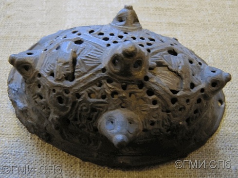  	Conchoidal fibula. X-XI centuries
