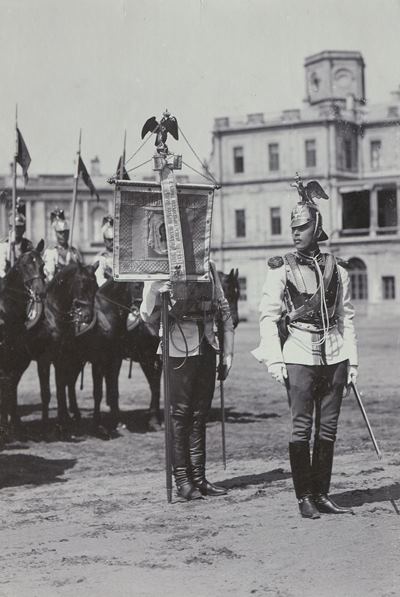 К. К. Булла. Лейб-гвардии Кирасирский полк. Парад в Гатчине. 1900-е. Фотография. ГМИ СПб