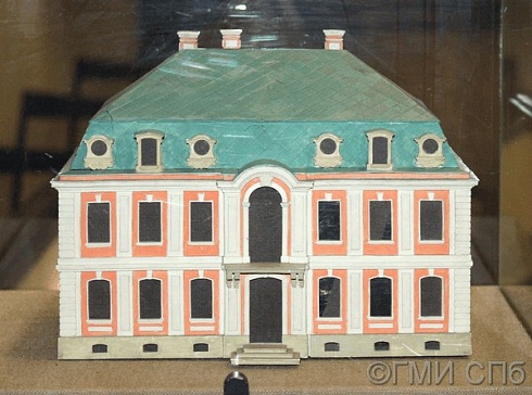 Макет "Образцовый дом для "именитых" 1716 г."  1956 